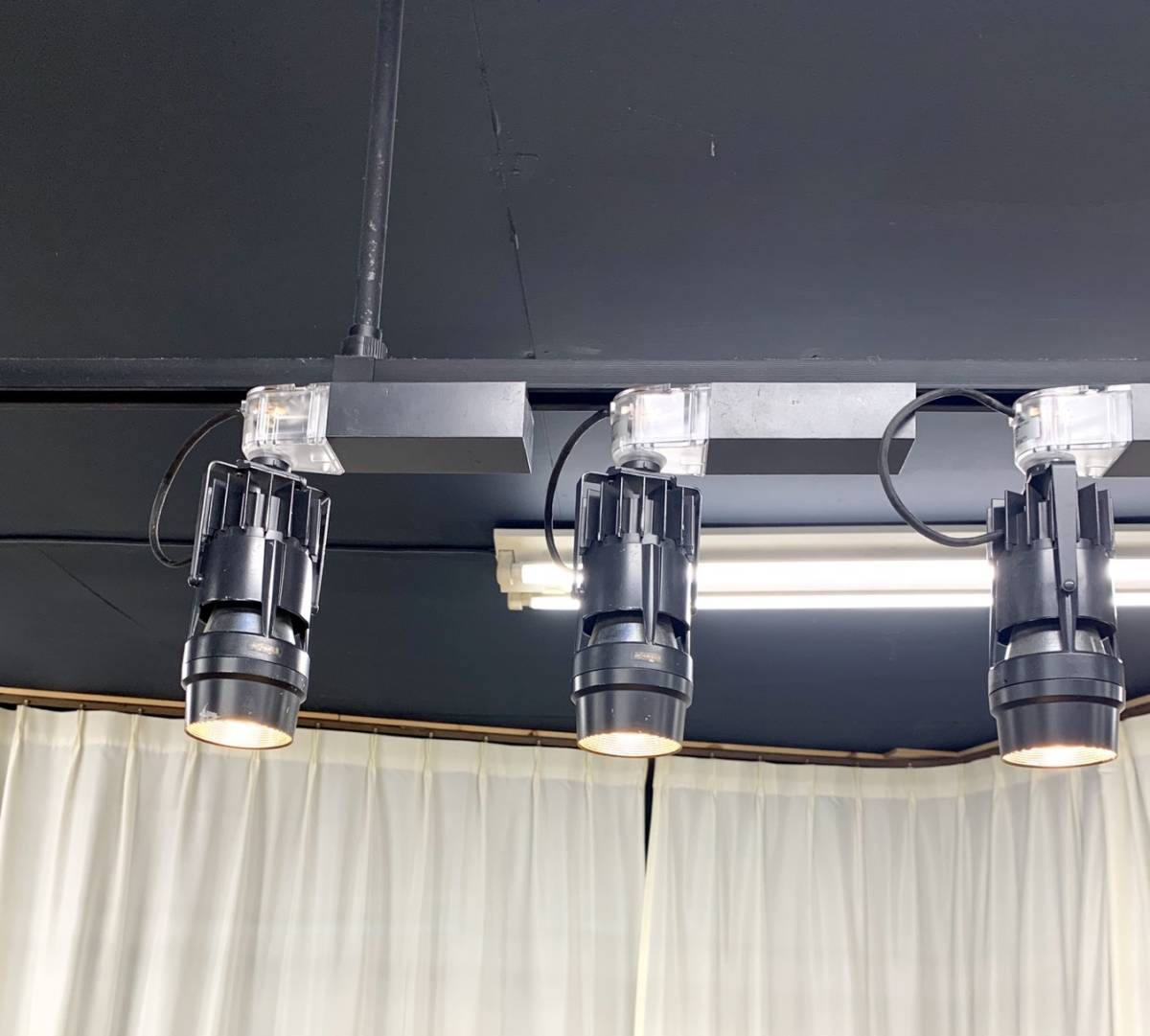 LED スポットライト modulex ダクトレール 店舗 首振り可能 スポット
