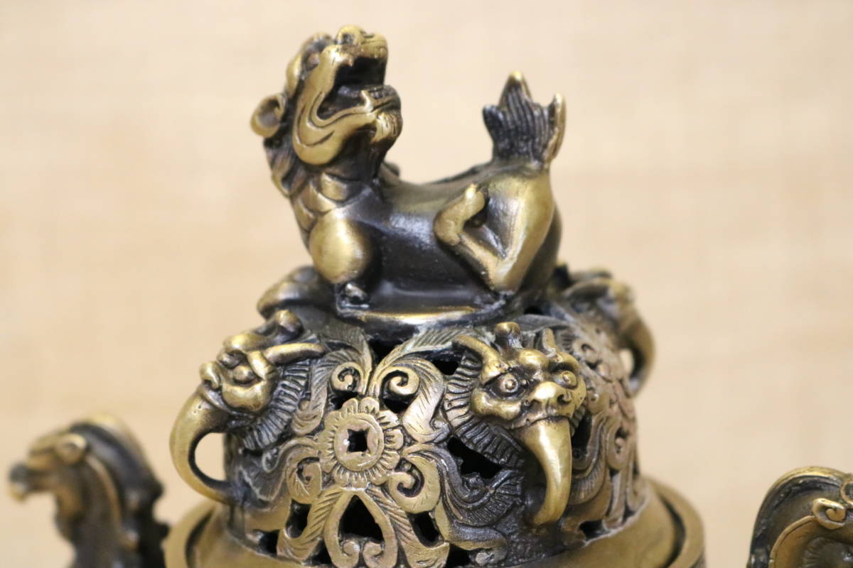 香炉 CS05 二龍戯珠唐獅子三足薫炉 古伊万里（鍋島様式）青磁 JW-C55A | 洗濯機 5.5㎏ ハイアール 全自動洗濯機 Haier ゲーム 炉・香炉 – 燦禾 お香専門店香源
