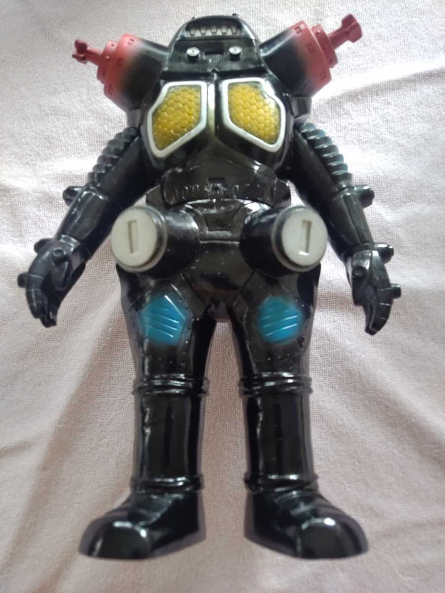 円谷 怪獣郷 M. キングジョー ブラック 2000 ウルトラマン 【公式通販】