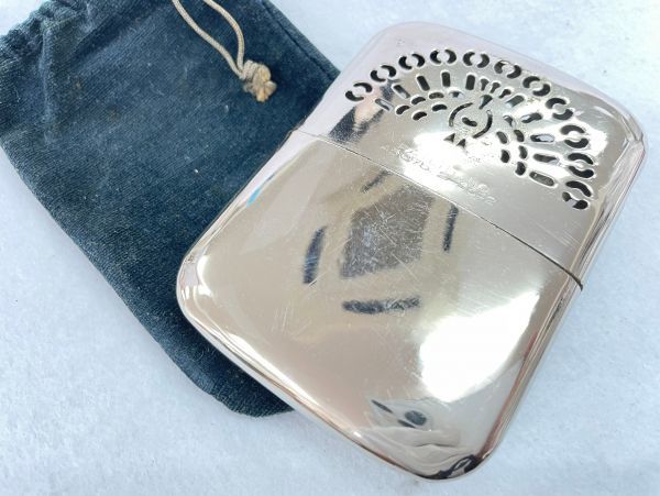 M015 K18 1136 白金懐炉 ハクキンカイロ Patent No 11羽根 火口 専用袋付き 昭和レトロ ハンディウォーマー 生活雑貨 雑貨 売買されたオークション情報 Yahooの商品情報をアーカイブ公開 オークファン Aucfan Com