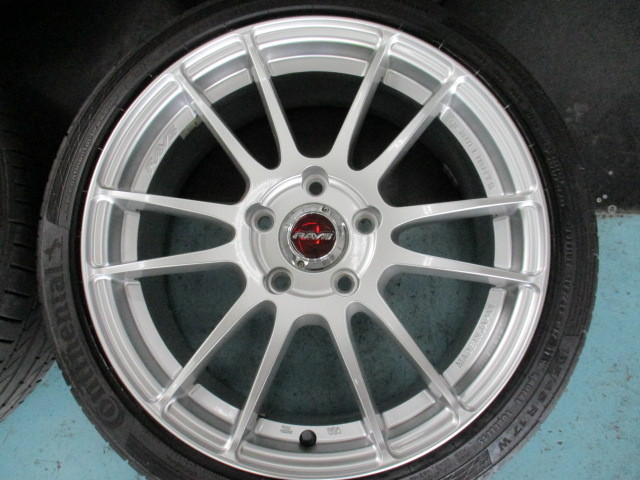 RAYS GRAMLIGHTS 57Xtreme】 17x7J +50 PCD114.3/5H 195/45R17 