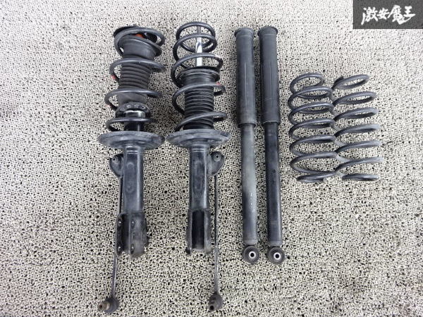 トヨタ純正 NCP91 ヴィッツ RS サスペンション ショック スプリング 4