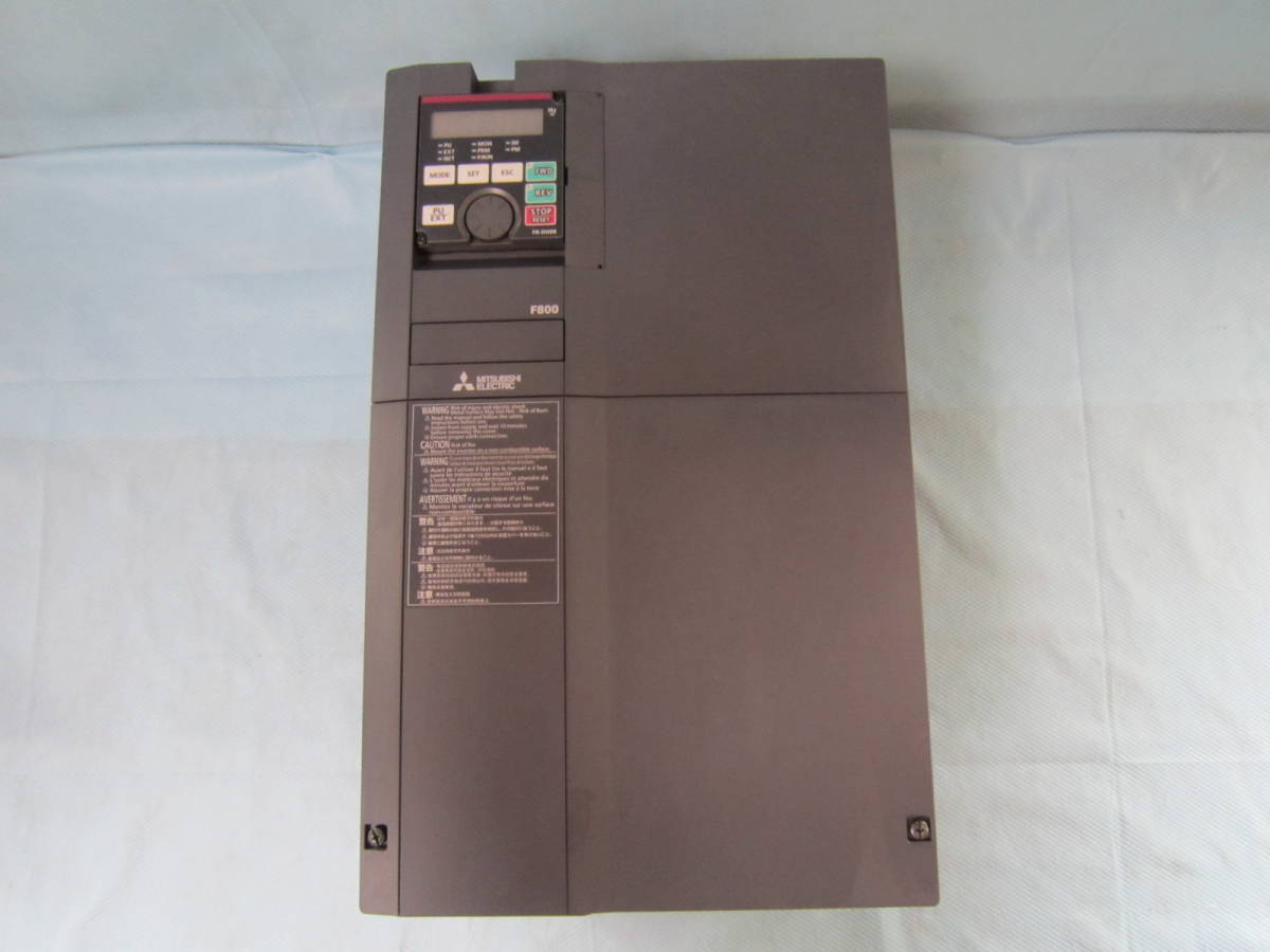インバータ シリーズ FREQROL-F 三相200vの通販 三菱電機 FR-F820-22K 