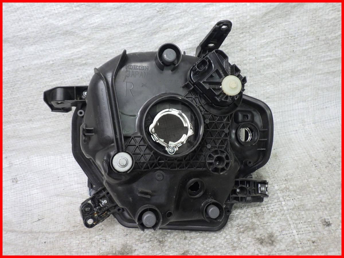 スズキ 純正 MR31S MR41S ハスラー ハロゲン ヘッドライト レンズ 右