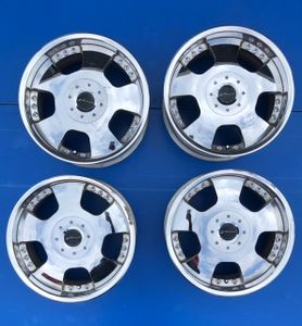 SSR ヴィエナのYahoo!オークション(旧ヤフオク!)の相場・価格を見る