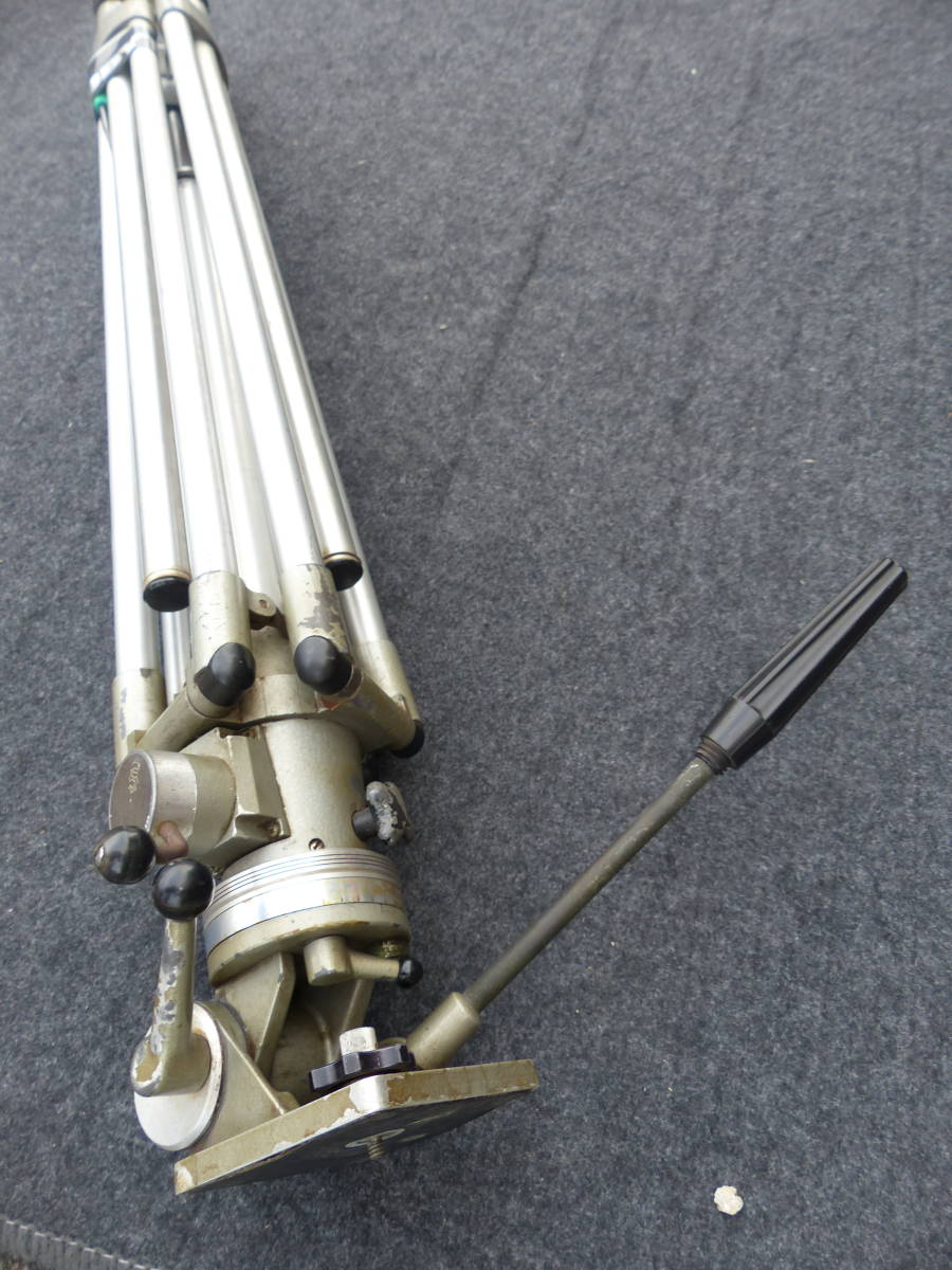 希少 トヨビュー大判 2段 アルミ三脚 雲台一式 | 希少 feff9b> 折り畳み式 高品質三脚Leofotoシリーズ 家電＆カメラ