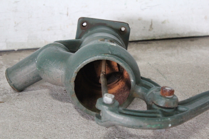 TB526レトロ 手押しポンプ 井戸ポンプ グリーン 手動/鉄製/アイアン  