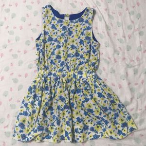 ワンピース 花柄 ノースリ 青のヤフオク の相場 価格を見る ヤフオク のワンピース 花柄 ノースリ 青のオークション売買情報は15件が掲載されています