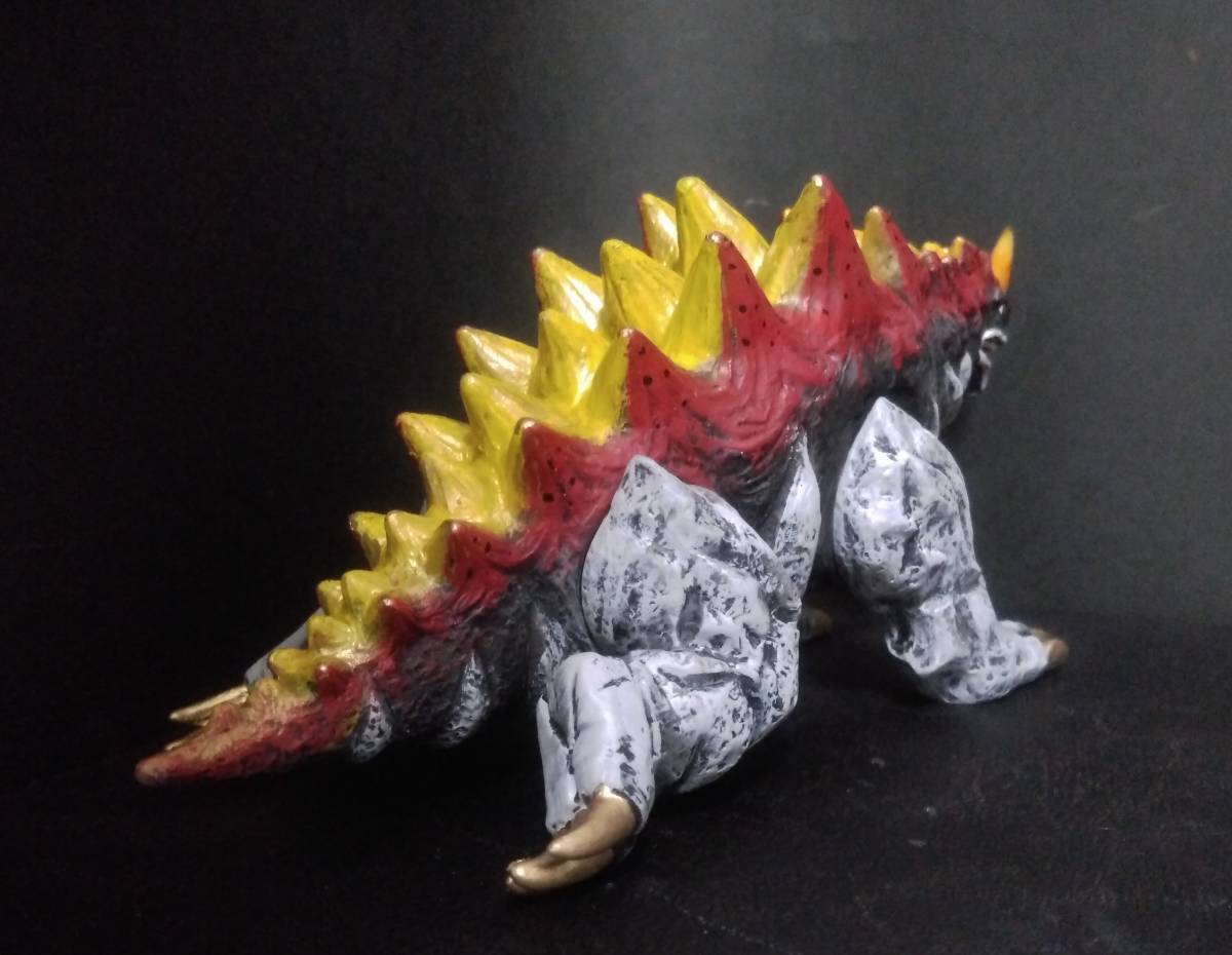 ウルトラ怪獣ソフビ ガクマα 改造リペイント完成品の入札履歴 - 入札者