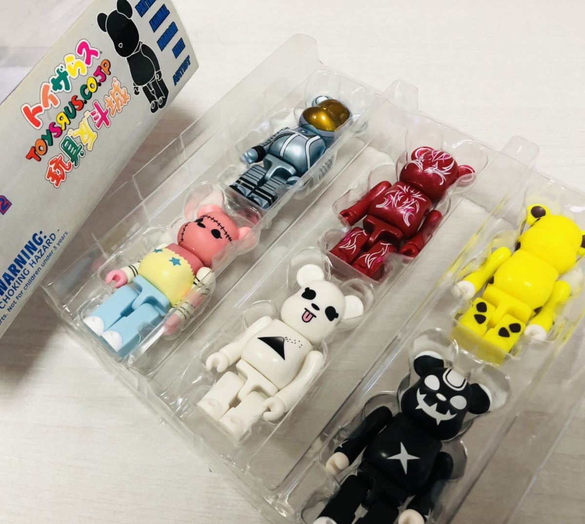 ベアブリック 100% まとめ売り 8体セット トイザらス限定 FONCA 辰 龍 