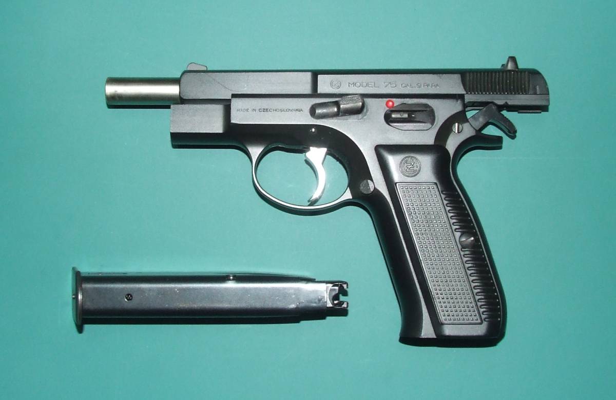 レア❗️MGC CZ75 固定スライド・木製グリップ　ジャンク ジャンク MGC ? CZ75 レア❗️MGC CZ75 固定スライド・木製グリップ