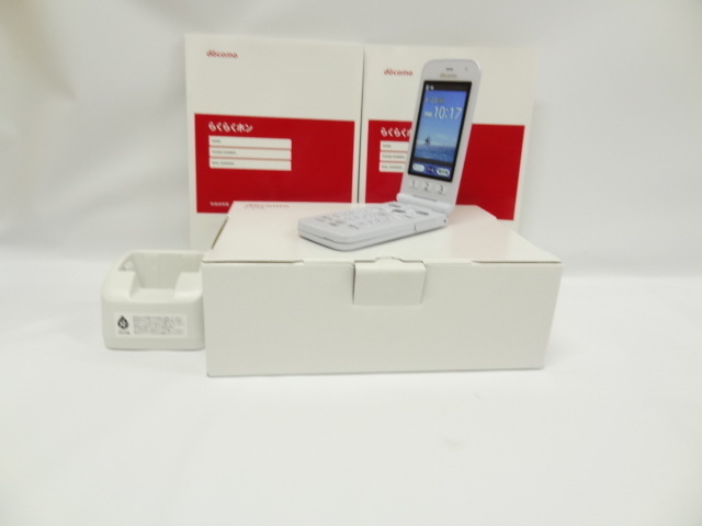 docomo らくらくホン F-01M SIMロック解除済み SIMロック解除済み 21年12