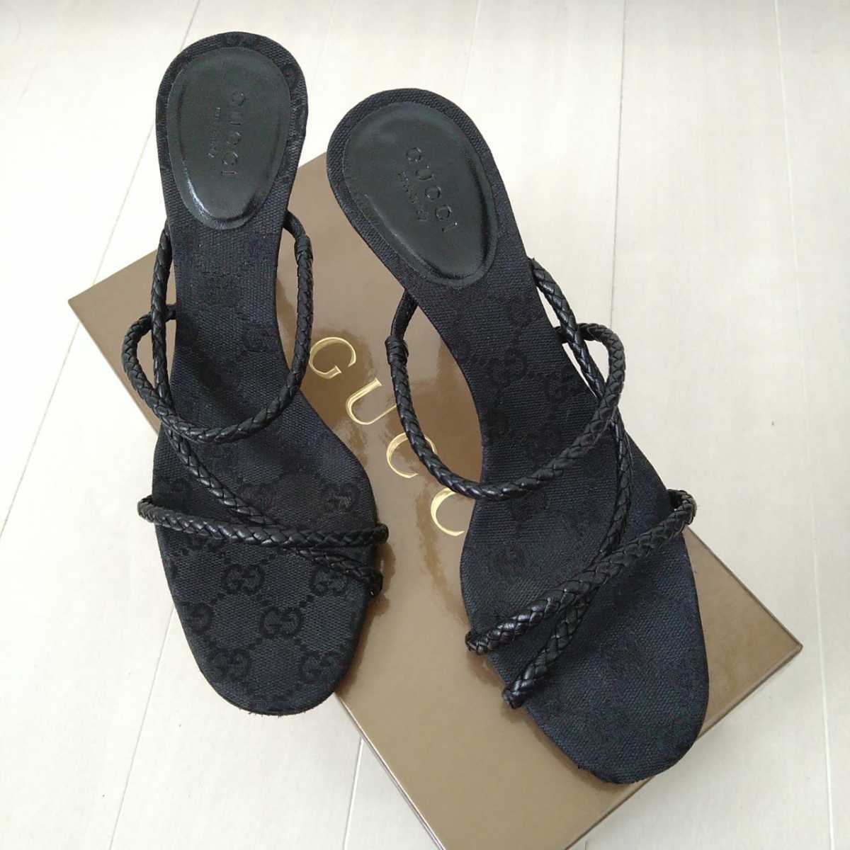 GUCCI GG柄 キャンバス ブラック　サンダル 美品箱付き☆GUCCI【グッチ】GGキャンバス サンダル 黒24-24.5cm