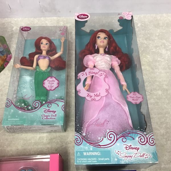 クラシックドール ディズニーアリスドール ディズニーアリスドール Disney STORE ディズニーストア 白の女王 アリス・イン・ワンダーランド 時間の旅