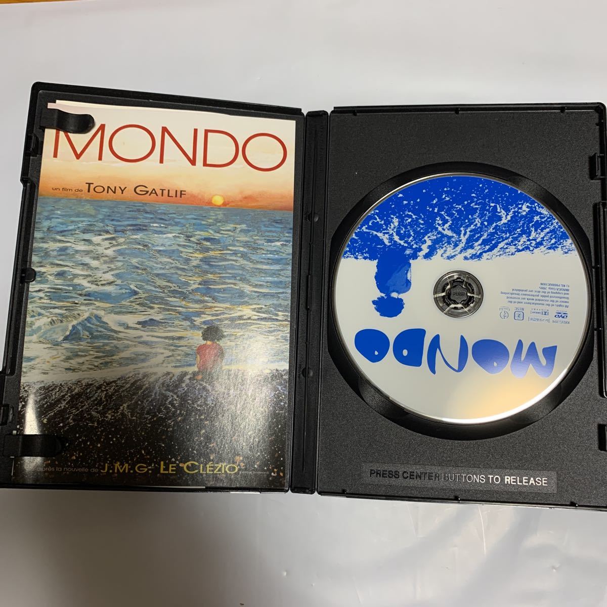 【廃盤】『モンド 海を見たことがなかった少年』トニー・ガトリフ(DVD)セル版 DVD 【廃盤】『モンド 海を見たことがなかった少年』トニー・ガトリフ