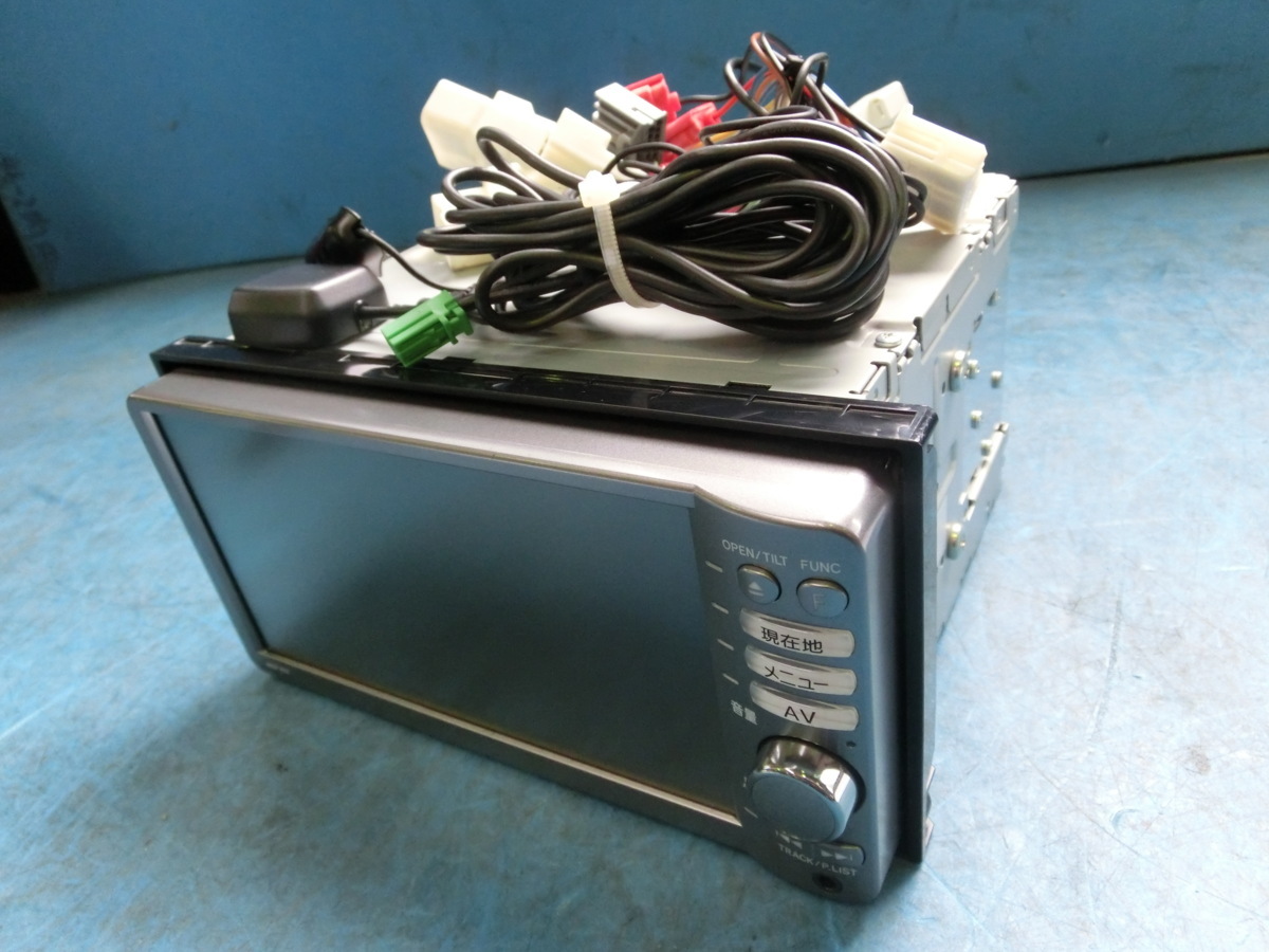 新品タッチパネル NMZP-W63D 2012年地図データ 新品ファン ダイハツ