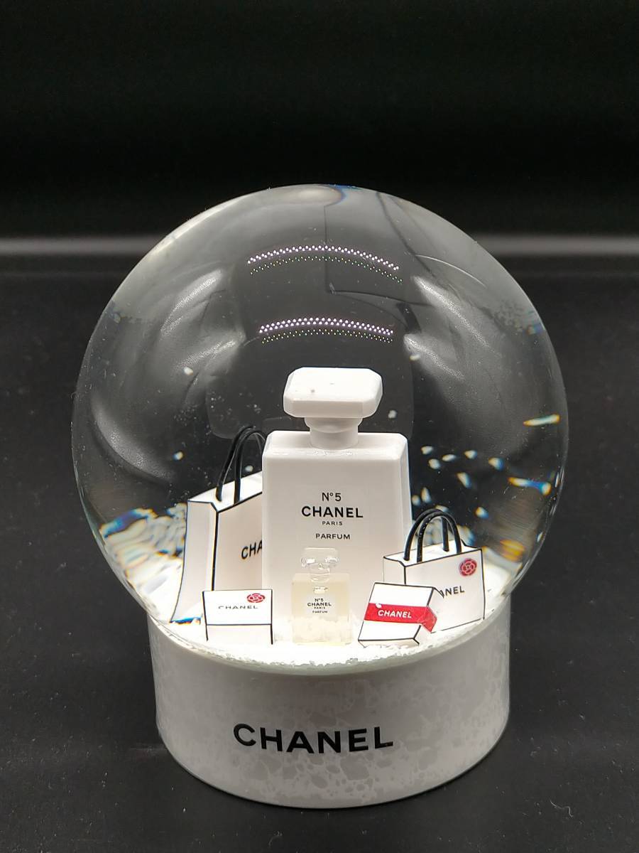 新品】シャネル スノードーム ☆ホワイト 香水 瓶 白 CHANEL(シャネル 
