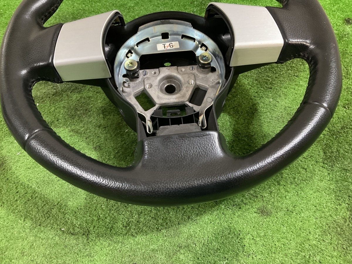 フェアレディZ Z33 前期 純正 ステアリングハンドル フェアレディZ 純正 Z33 アップ 中古品 -フェアレディz33ステアリング
