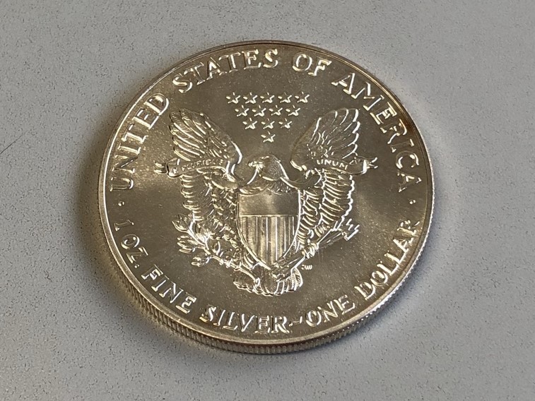 イーグル銀貨 1988年 純銀 1オンス アメリカ ウォーキングリバティ 0 1