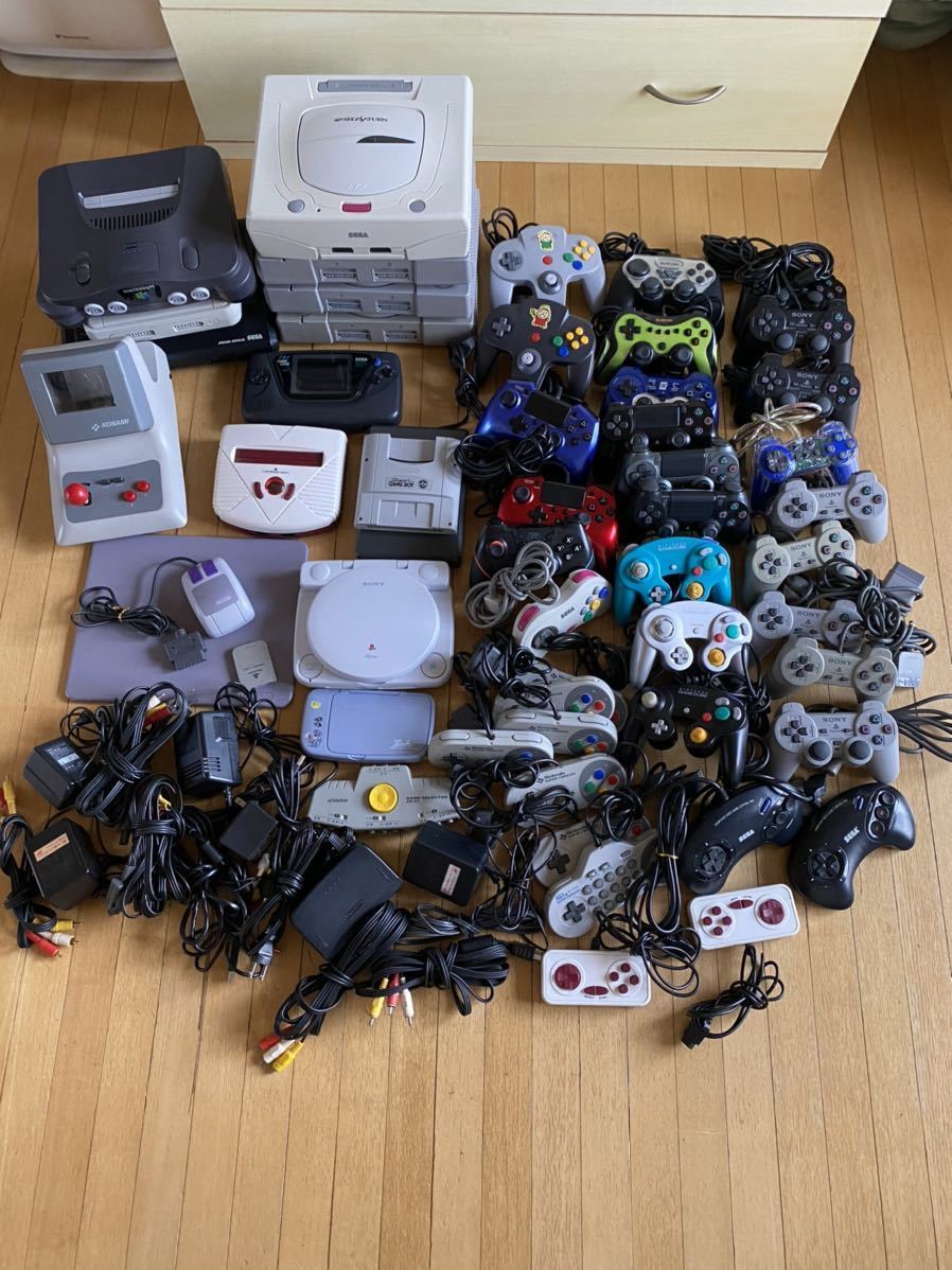 最安値，大得価 SONY SCPH-100 SCPH-7000 SCPH-5000 SCPH-5500 SEGA HST-3220 SHVC-001 NUS-001 RU-005 コントローラーセット とその他 ジャンク(本体、アクセサリー)｜売買されたオークション情報、yahooの商品情報をアーカイブ公開 本体、アクセサリー