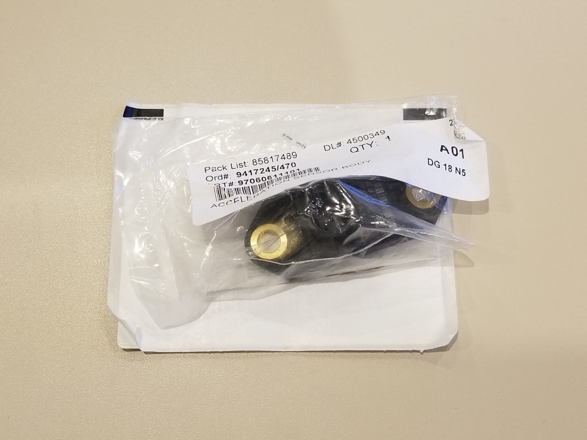 【品質保証，大人気】 PORSCHE PANAMERA ポルシェ パナメーラ ACCELERATION SENSOR BODY 97060611101 アクセラレイション センサー(ポルシェ用)｜売買されたオークション情報、yahooの商品情報をアーカイブ公開 - オークファン ポルシェ用