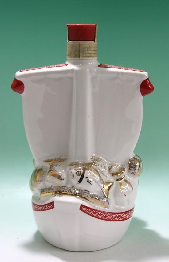 古酒 未開栓 サントリー SUNTORY ROYAL 陶器宝船 干支 巳歳 飾り布 元箱
