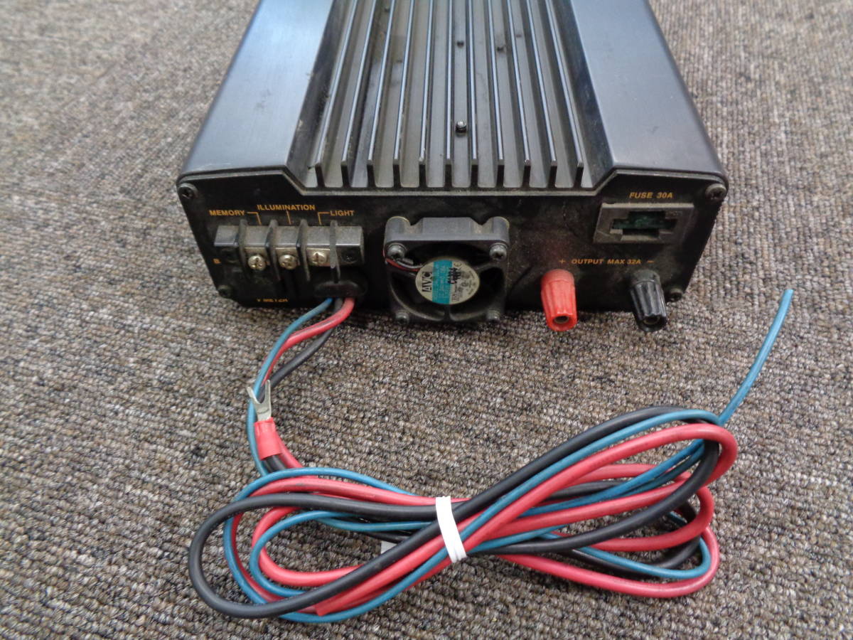 DCDCコンバータ　DC24vから13、8v、MAX３０A DAIWA 製 まとめ売り！☆動作未確認 DC-DC CONVERTER 24V→13.8V 3台セット