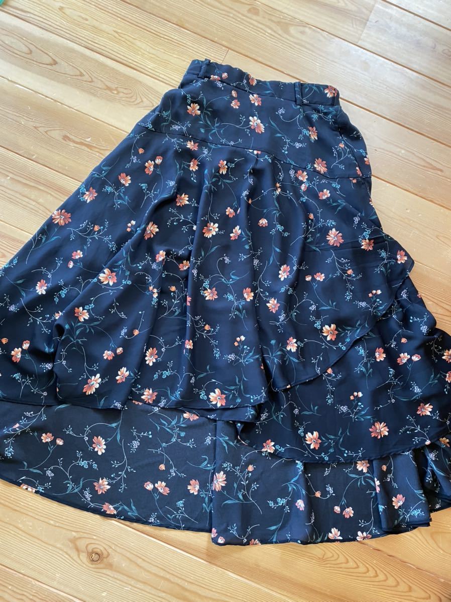 規定 操作可能 金曜日 Heather 花 柄 スカート パニック 無視できる 移行する