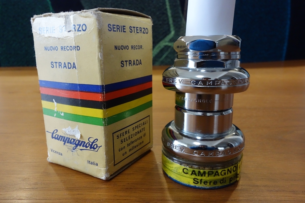 NUOVO RECORD CAMPAGNOLO カンパニョーロ 「カンパニョーロ」 リア