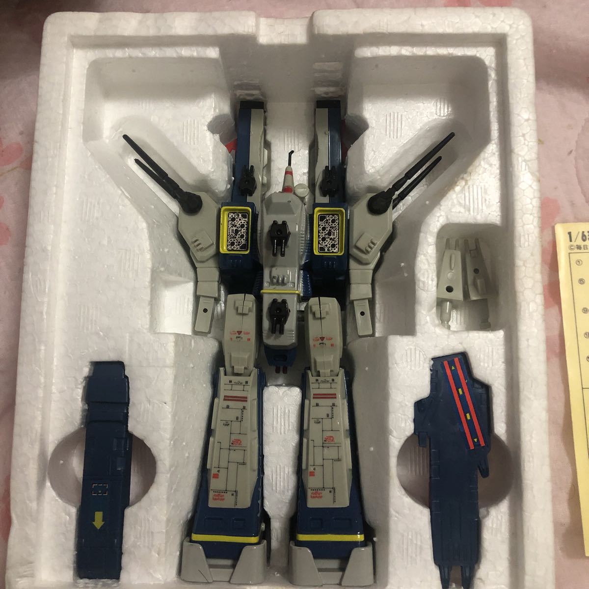 タカトク トイス マクロス 強攻型 1⁄6300 SDF-1 未使用 |