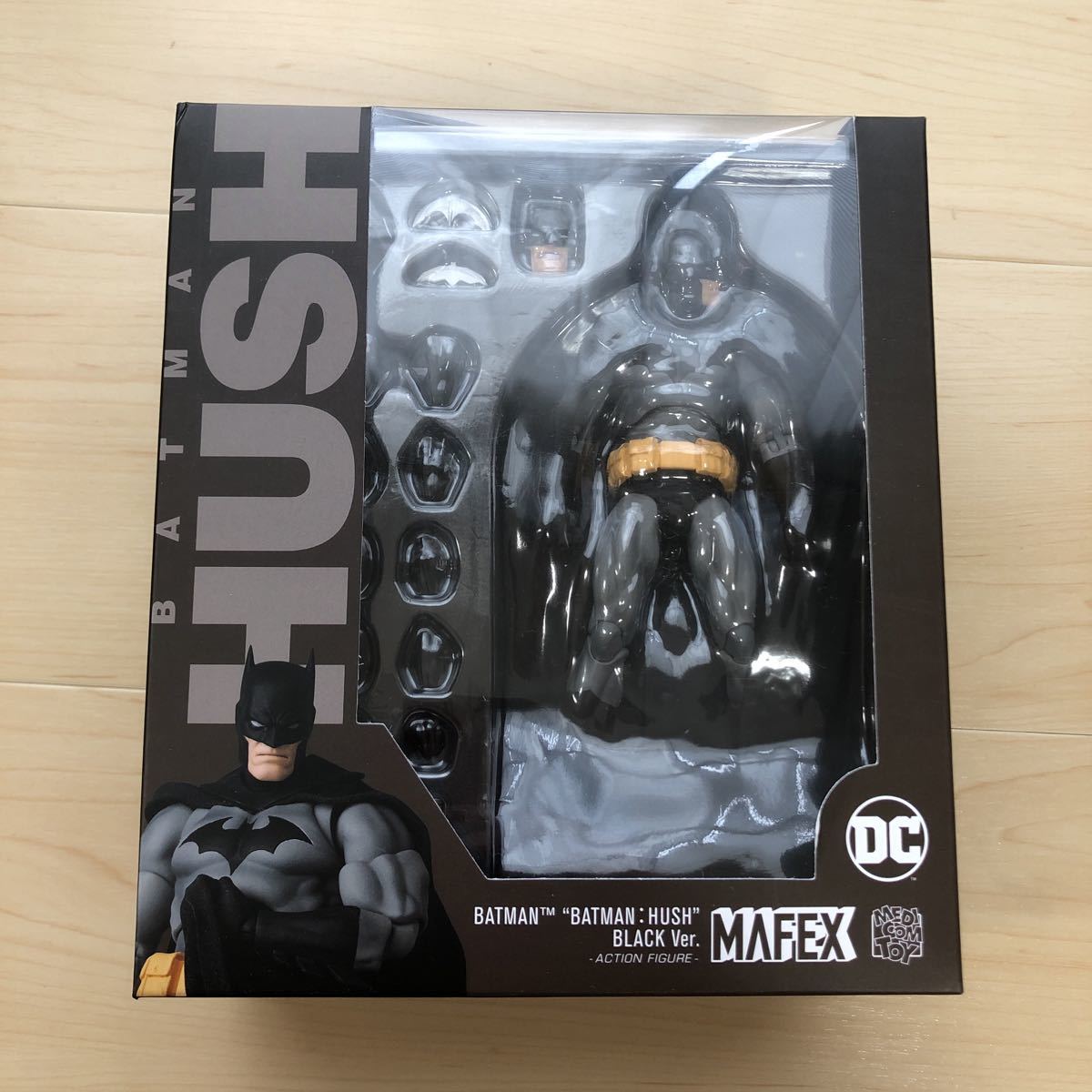 マフェックス MAFEX バットマン ハッシュ batman HUSH BLACK ブラック ver