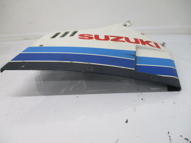 030719 GSX-R1100 サイドカウル 右 E BHN | スズキ GSX-R750 GSX