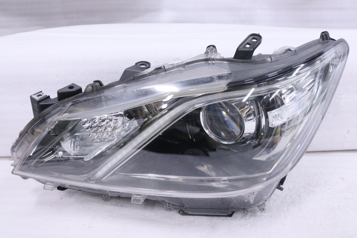 19-221☆前期 HID AWS210 クラウンハイブリッド☆左ヘッドライト