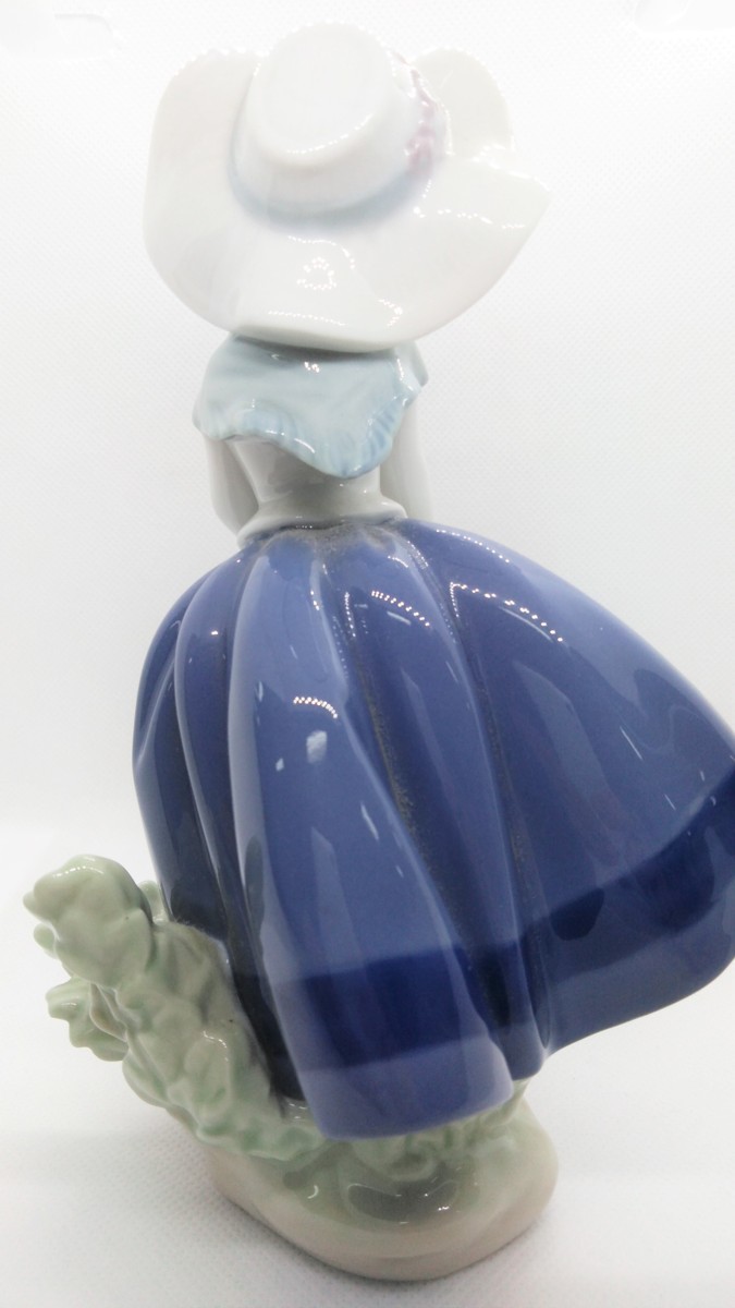 フィギュリン リヤドロ LLADRO 置物 きれいな花ばかり | 「きれいな花