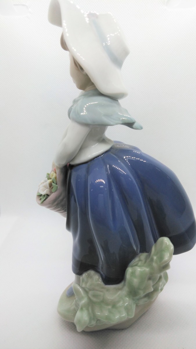フィギュリン リヤドロ LLADRO 置物 きれいな花ばかり | 「きれいな花