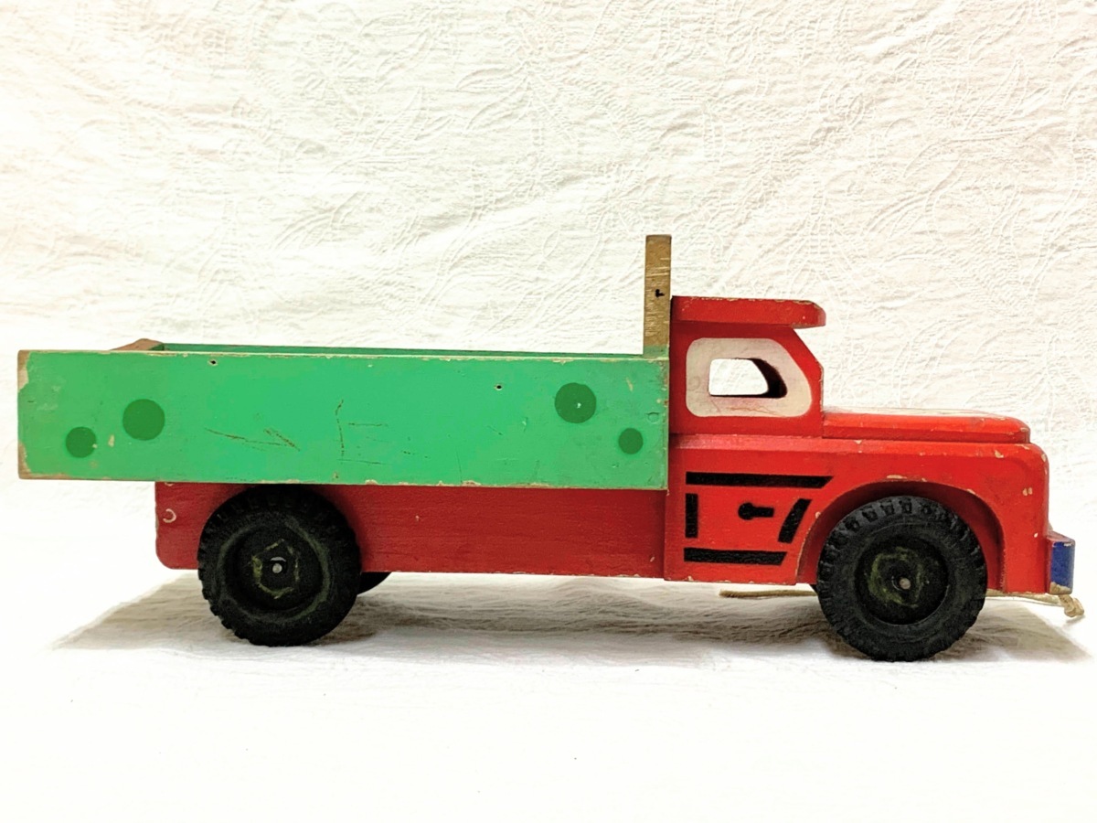 8427/昭和レトロ 木製玩具 木のおもちゃ トラック 当時物 アンティーク 