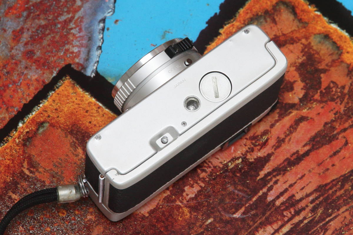 極美品 完動品 すぐ使えるキット KONICA C35 FD 38mm F1.8 初めての