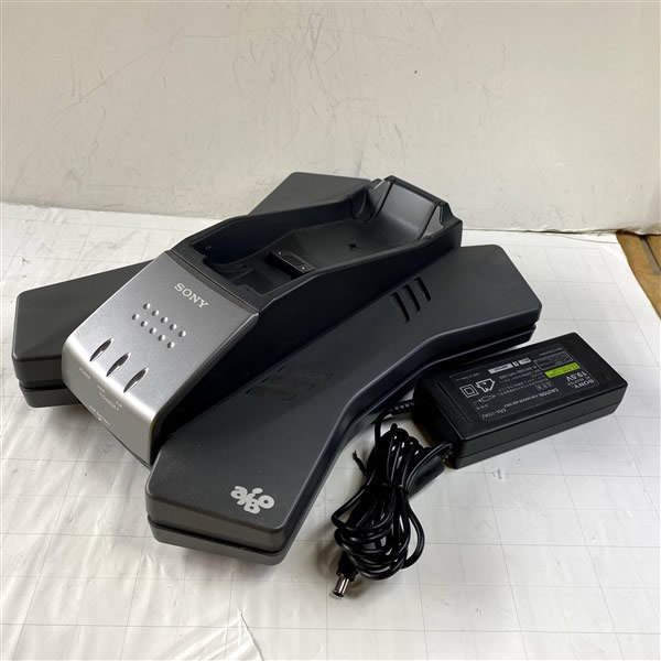 AIBO アイボ ERS-111 シルバー 本体 ステーション ACアダプター AIBO アイボ ERS-111 シルバー 本体 ステーション ACアダプター AIBO