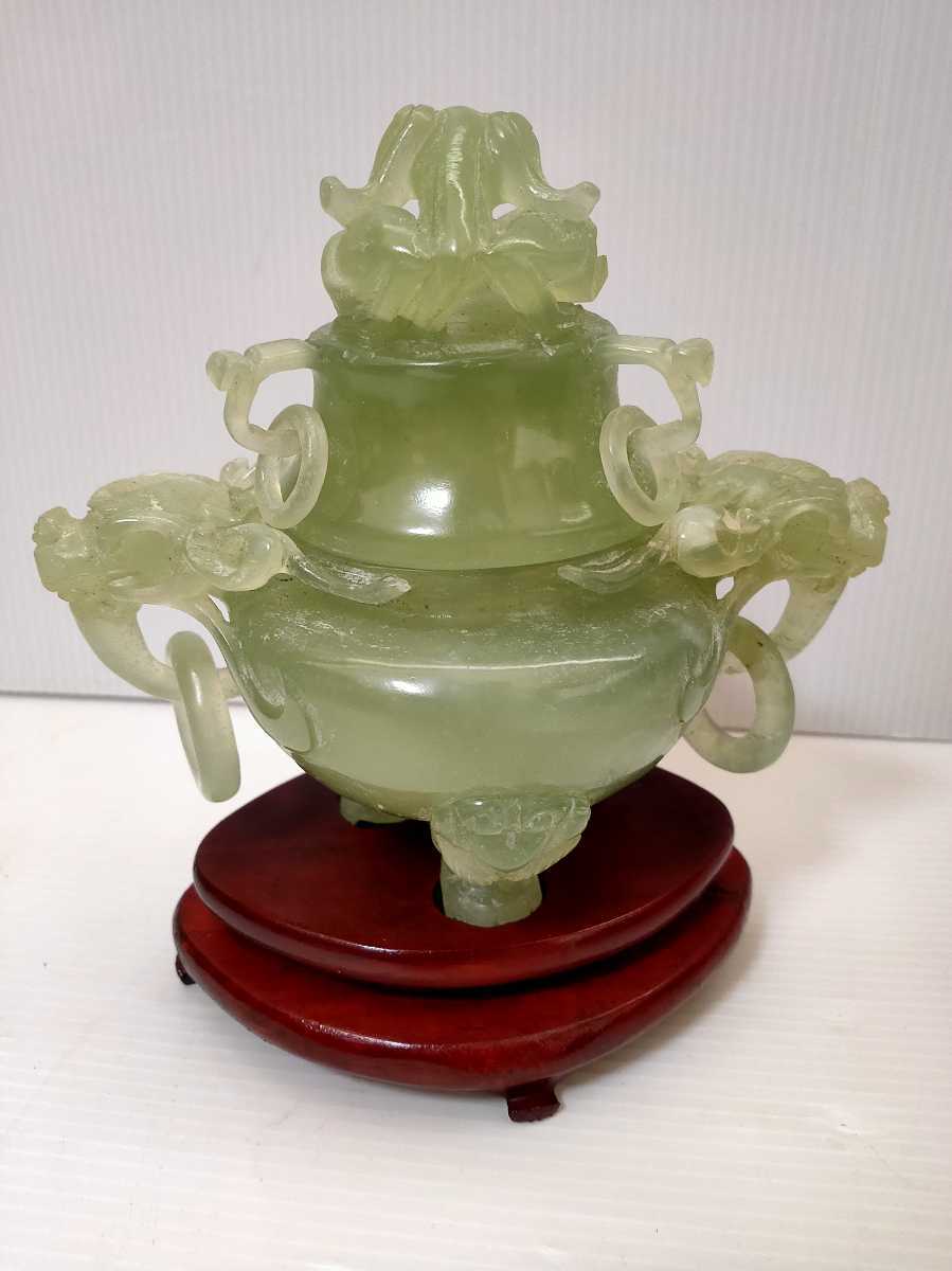 中国美術 砡製 玉石 翡翠 馬 彫刻 台座付 置物 幅約28cm 中国美術 砡製