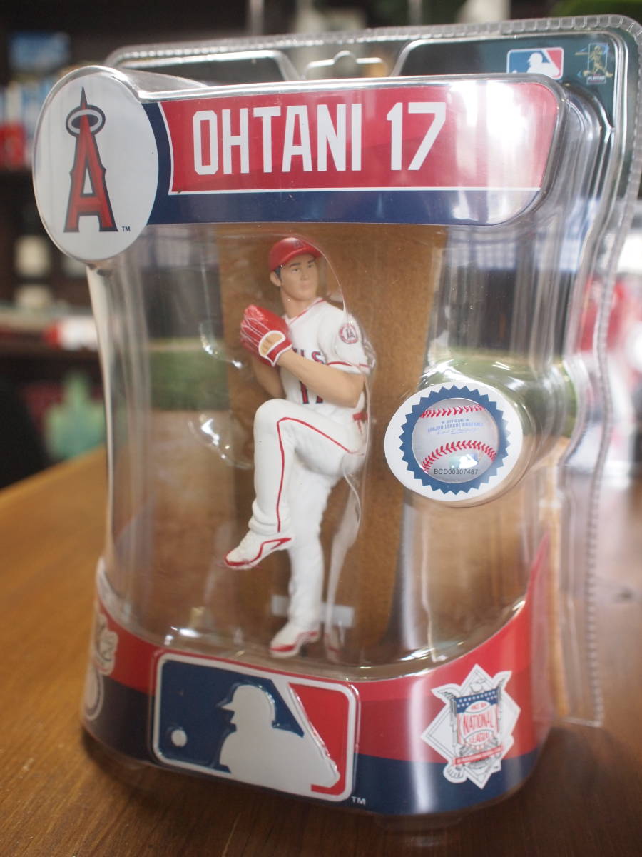 二刀流球場限定大谷翔平 エンゼルス ボブルヘッド 首振り人形 大谷翔平