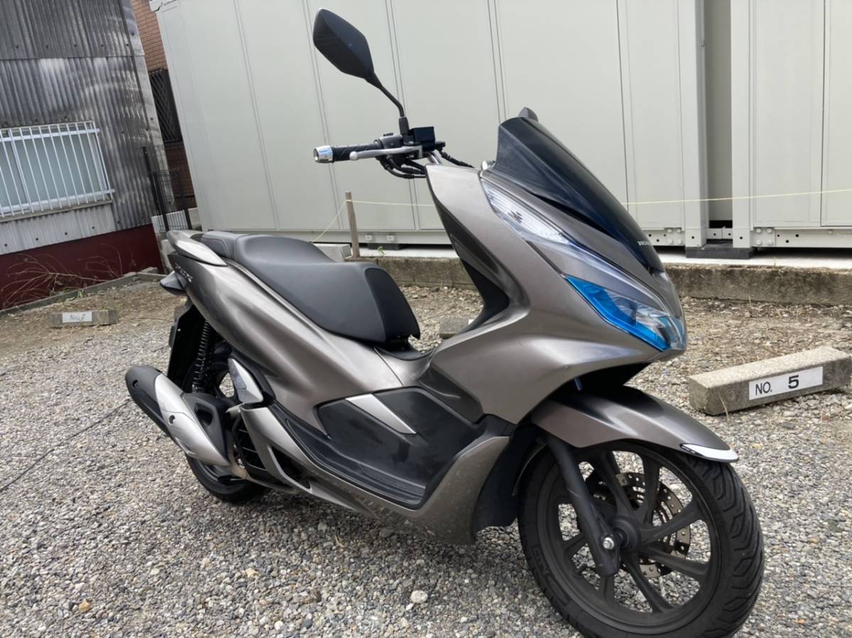 名古屋 PCX125 JF81 通勤通学に