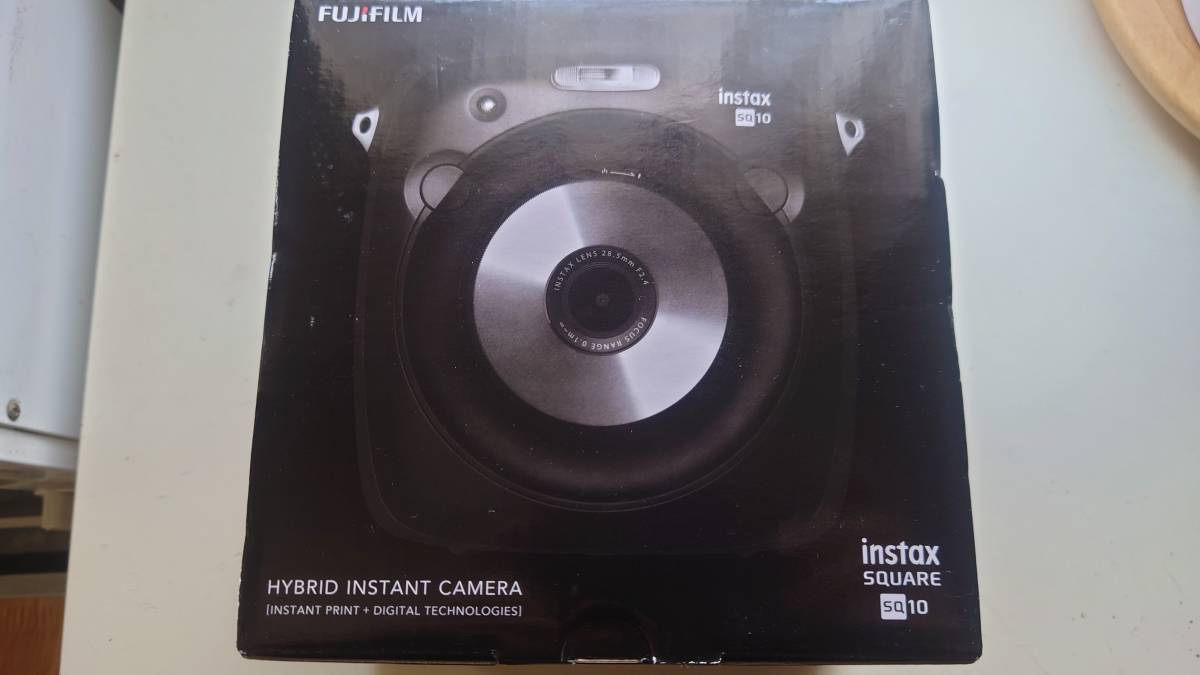 新品/未開封] FUJIFILM チェキスクエア instax SQUARE SQ10 ブラック 