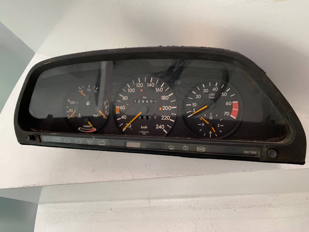 W124 | Mercedes Speedometer OEM メーターパネル交換 Benz メーターの