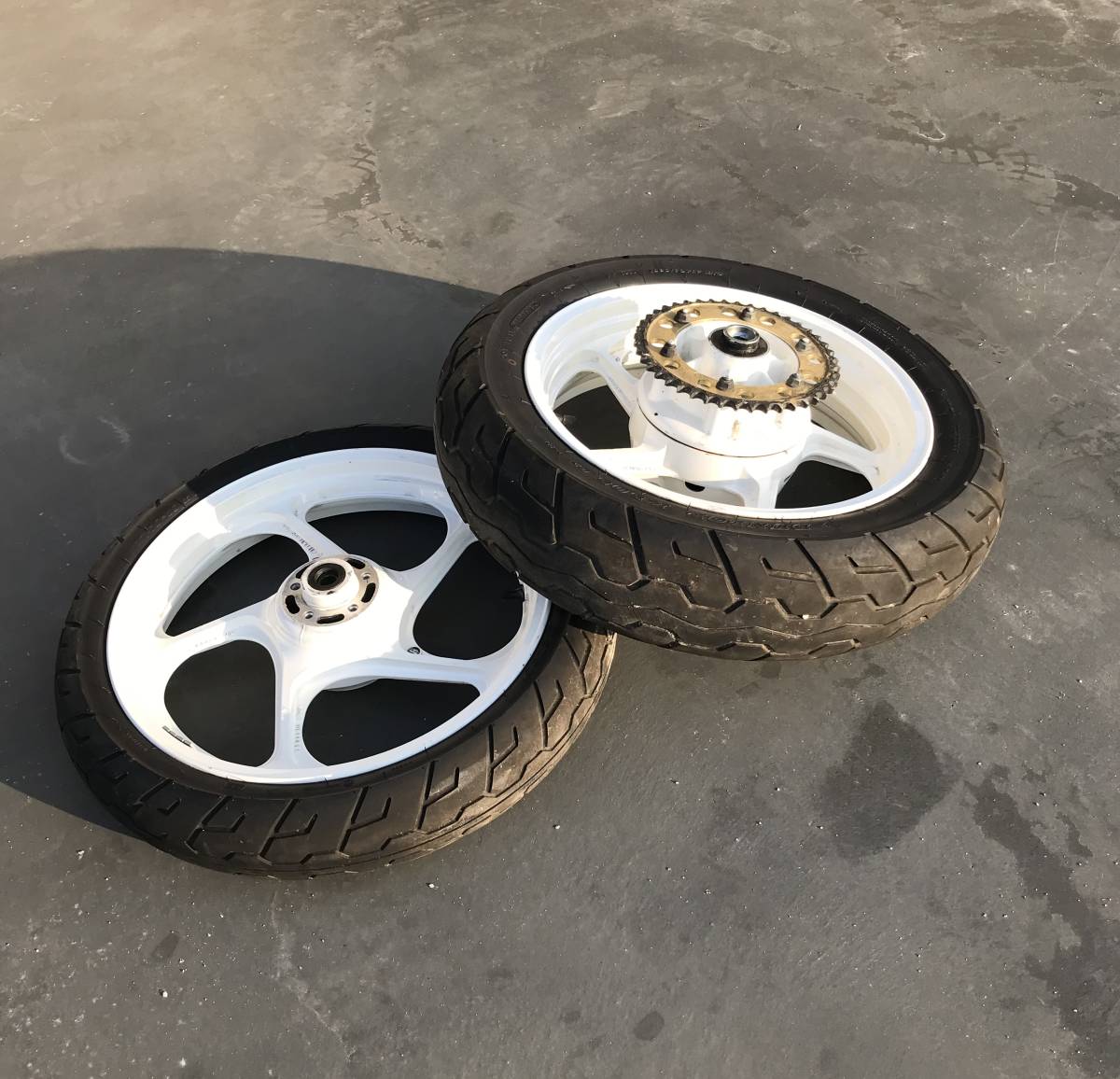 Z250FT フロントホイール リアホイール セット カワサキ 旧車 タイヤは