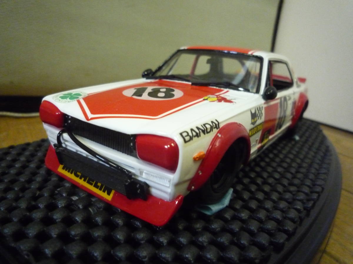 ◇2日産 スカイライン 2000GT-R ハコスカ 2枚ドア 2Dr 1/24 旧車 プラモデル ケース付き◇検索 暴走 街道レーサー グラチャン 高速有鉛