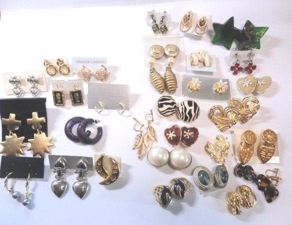 【正規品，SALE】 含ヴィンテージイヤリングピアス３０点まとめ④(イヤリング)｜売買されたオークション情報、yahooの商品情報をアーカイブ公開 - オークファン その他