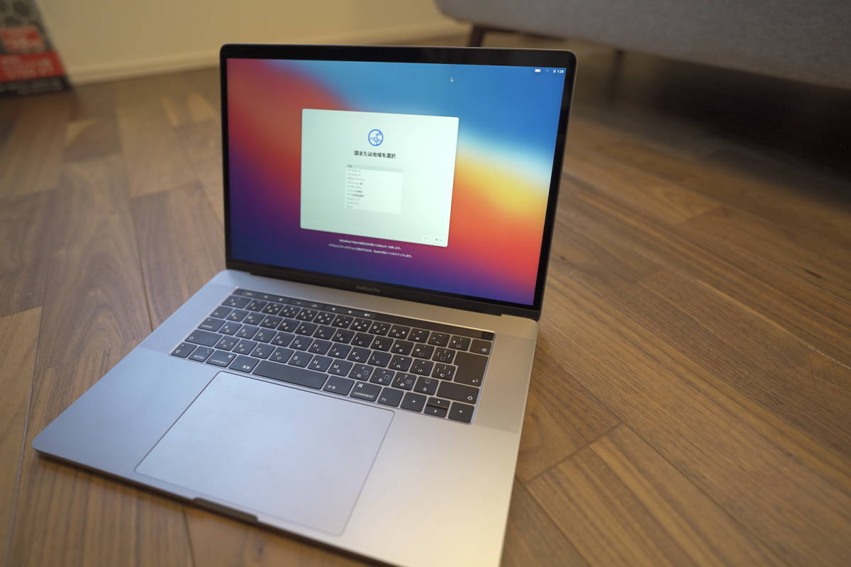 MacBookPro i9 32GB 1TB 充放電181回 バッテリー88%