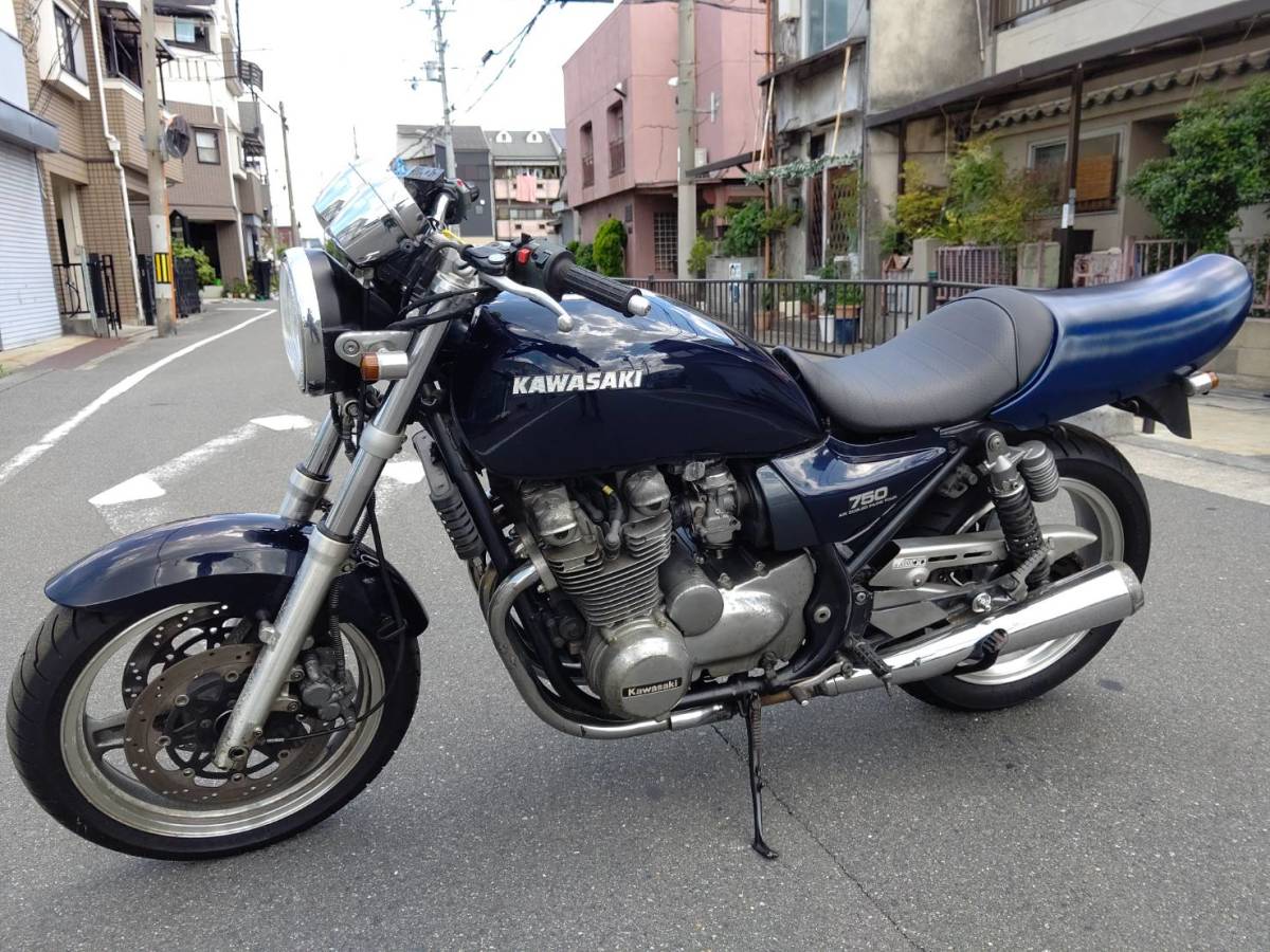 未使用 シングルシート ゼファー1100 黒×Z柄/Z2タイプ 未使用 シングルシート ゼファー1100 黒×Z柄/Z2タイプ 未使用 シングル