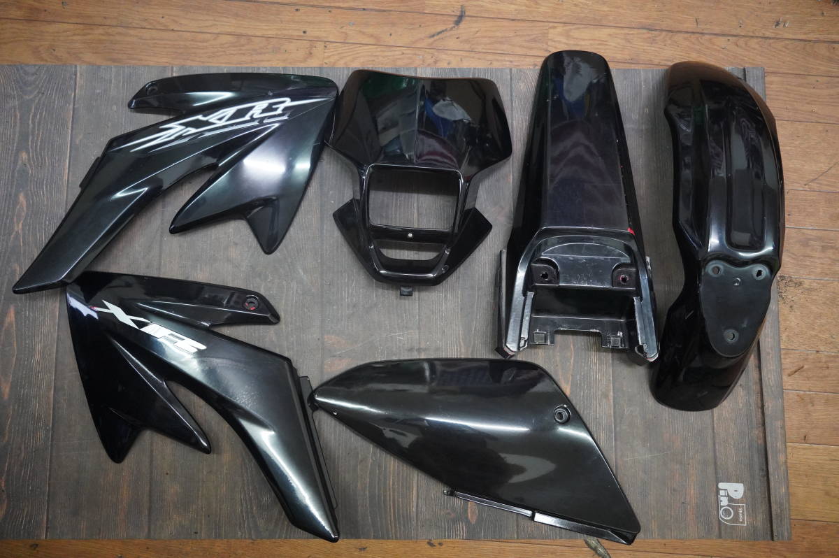 ☆ホンダ XR50☆XR用 外装 カウル 一式 セット ☆ヘッドライト 廻り