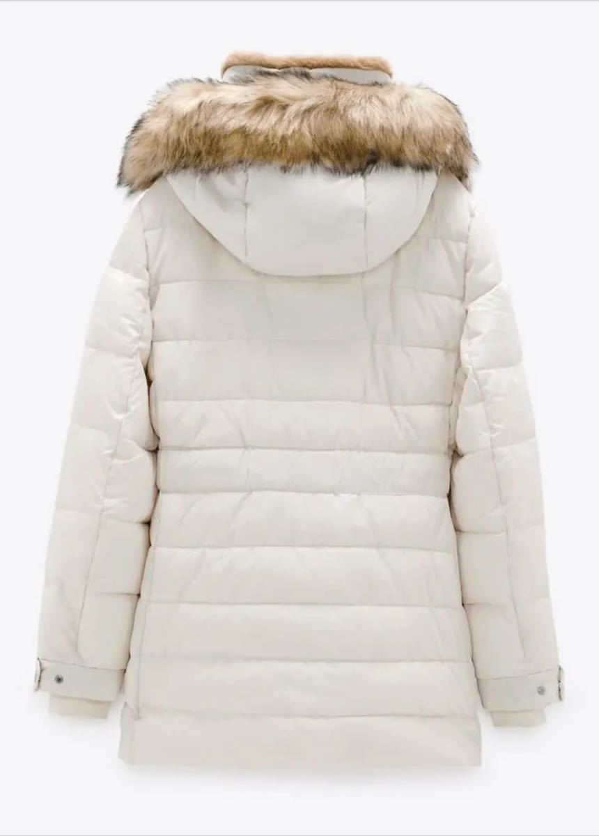 Zara レディース ダウンジャケット 白 ホワイト ファー ボア アウター Lサイズ 売買されたオークション情報 Yahooの商品情報をアーカイブ公開 オークファン Aucfan Com